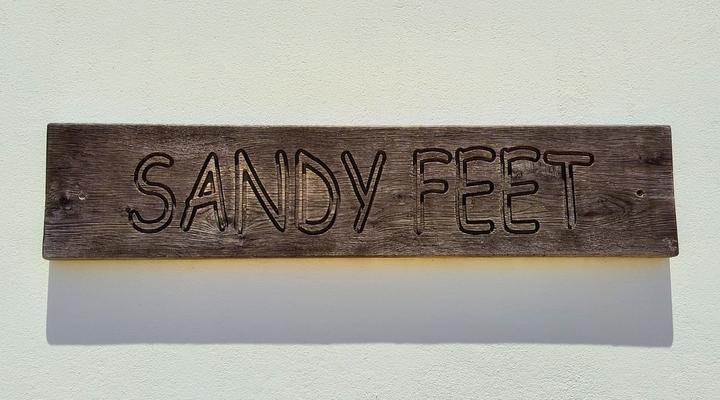 Sandy Feet