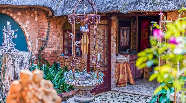 Duck and Dine Guest House