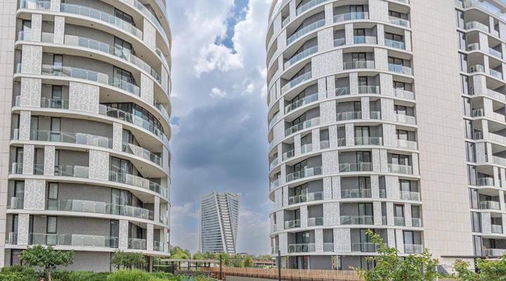 Lux @ Ellipse Galelileo