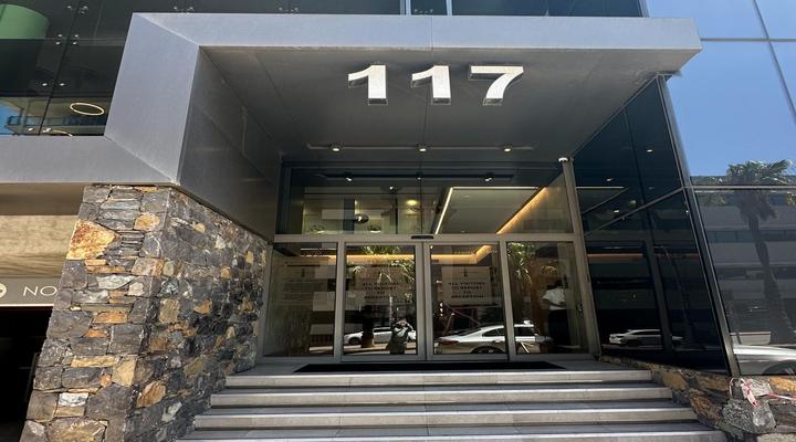 Urban Elephant The Rose