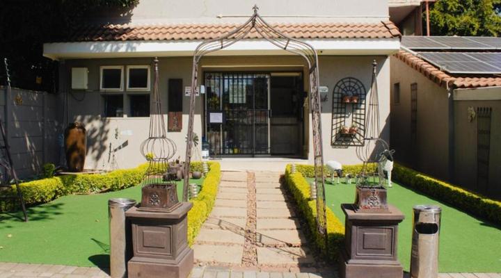 Oaklands Inn & Conference Centre