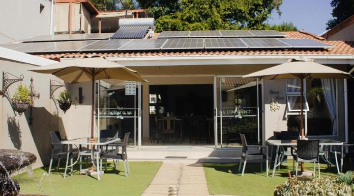 Oaklands Inn & Conference Centre