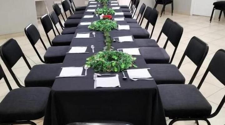 Oaklands Inn & Conference Centre