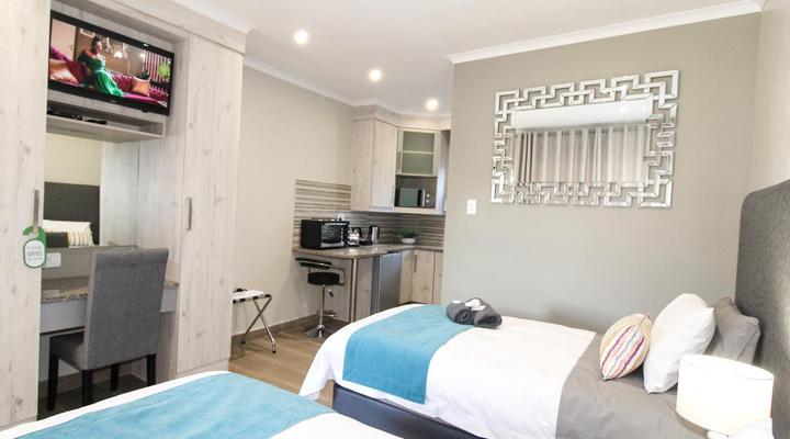 De Stroom Guest Lodge