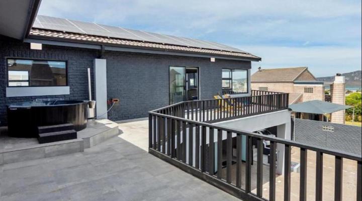 Grey Luxury Accommodation Langebaan