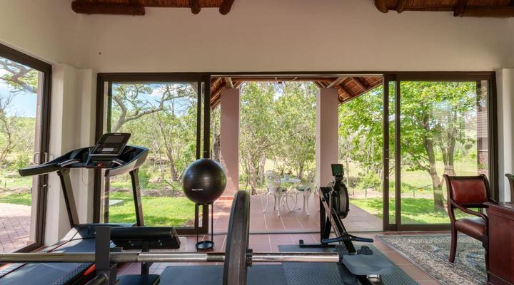 Thaba Metsi Private Game Lodge - Welgevonden