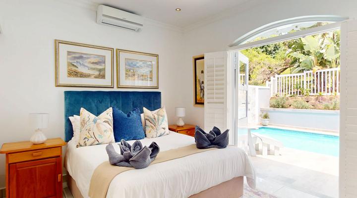 Rose Cottage in Caribbean Estate