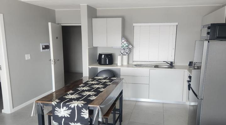 Millennial Arch @ 40 Aparthotel