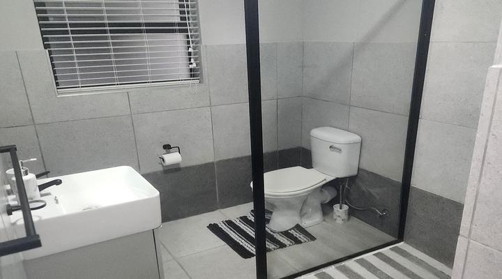 Millennial Arch @ 40 Aparthotel