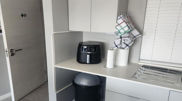 Millennial Arch @ 40 Aparthotel