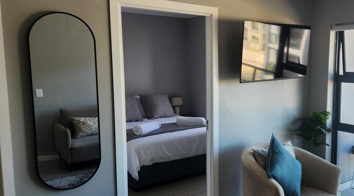 Millennial Arch @ 55 Aparthotel