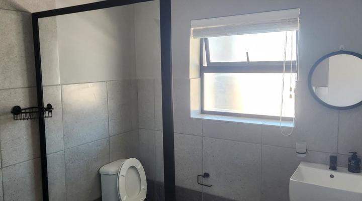 Millennial Arch @ 58 Aparthotel