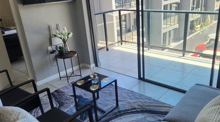 Millennial Arch @ 58 Aparthotel