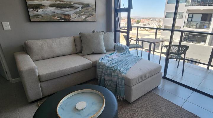 Millennial Arch @ 63 Aparthotel