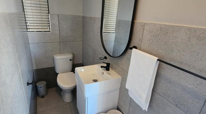 Millennial Arch @ 64 Aparthotel