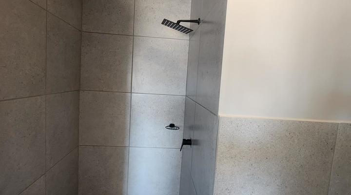 Millennial Arch @ 64 Aparthotel