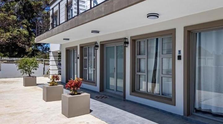 Oceanberg Apartments