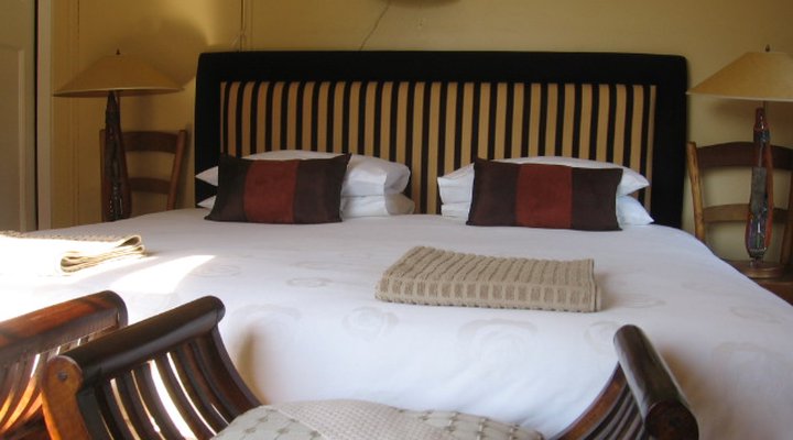 Ambercrest Bed & Breakfast