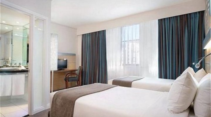 Holiday Inn Express Cape Town