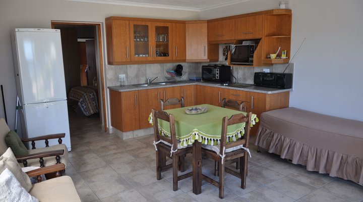 Grondjie-Gaatjie De Kelders Self-catering