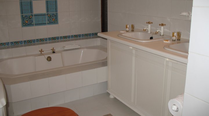 Southern Anchorage Guest House