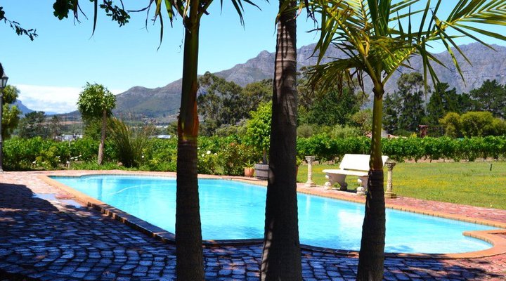 The Bellevue Manor Guesthouse and Wellness Retreat