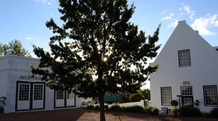 The Bellevue Manor Guesthouse and Wellness Retreat