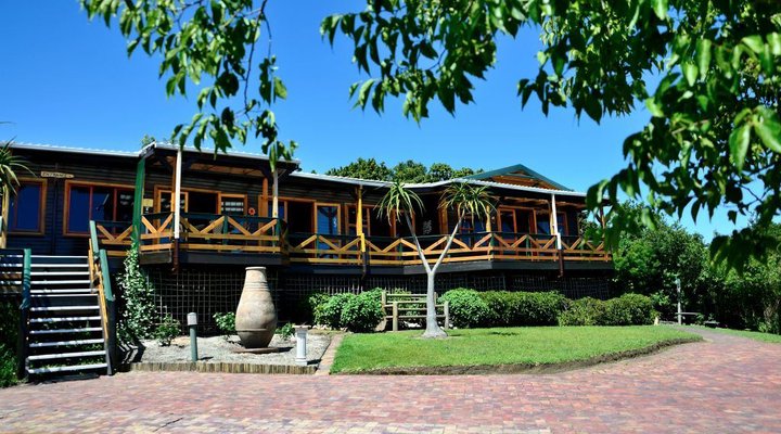 Cape Explorers Lodge