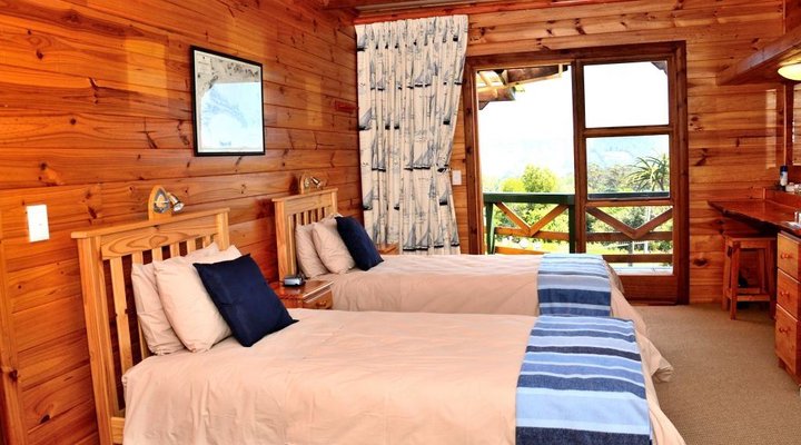 Cape Explorers Lodge