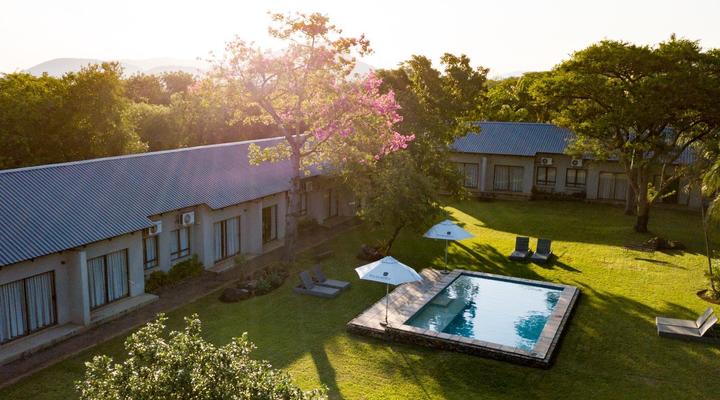 Hamiltons Lodge and Restaurant