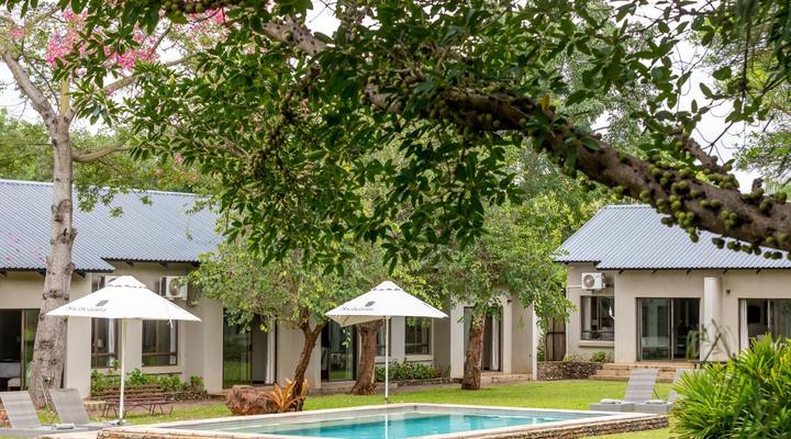 Hamiltons Lodge and Restaurant