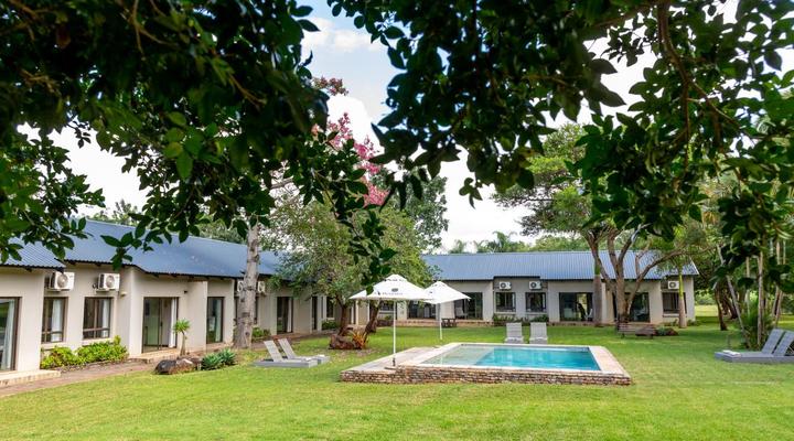 Hamiltons Lodge and Restaurant