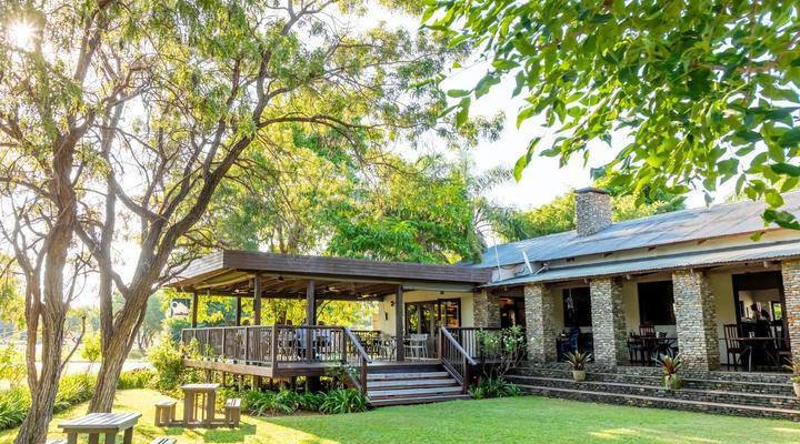 Hamiltons Lodge and Restaurant