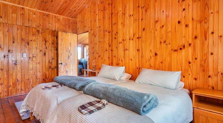 Bloukrans Off-Grid Cabin