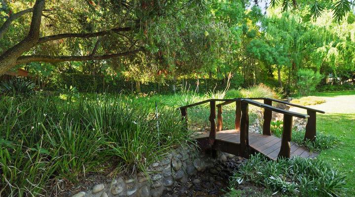 Pumula Lodge Knysna 4 Star GuestHouse