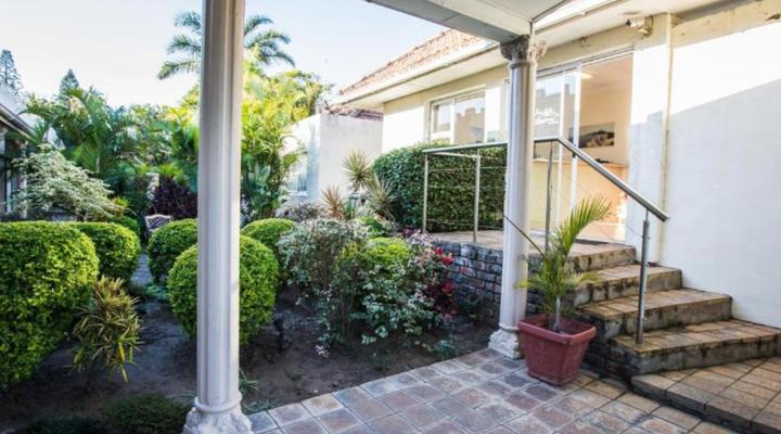 Santorini Guesthouse