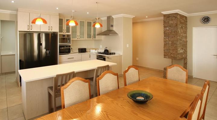 4 On Blue Langebaan 6 Sleeper