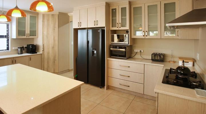 4 On Blue Langebaan 6 Sleeper