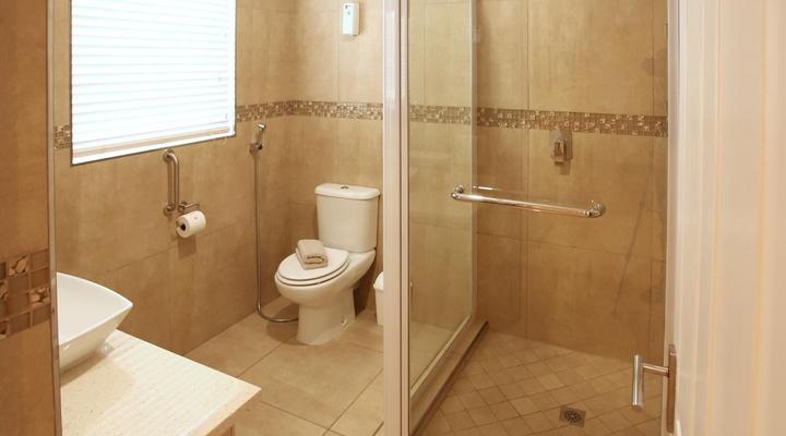 4 On Blue Langebaan 6 Sleeper