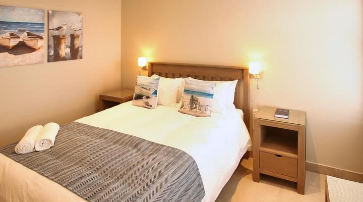 4 On Blue Langebaan 6 Sleeper