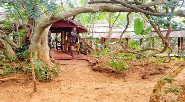 Chinderera Eco-Lodge