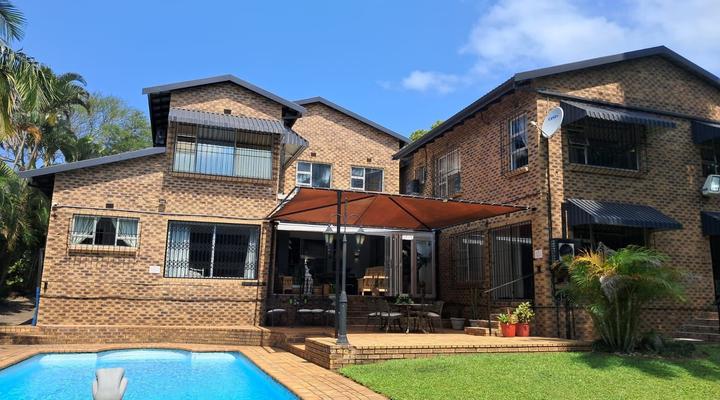 Hillton Manor Guest House