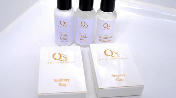 Q's Evander Hotel and Apartments