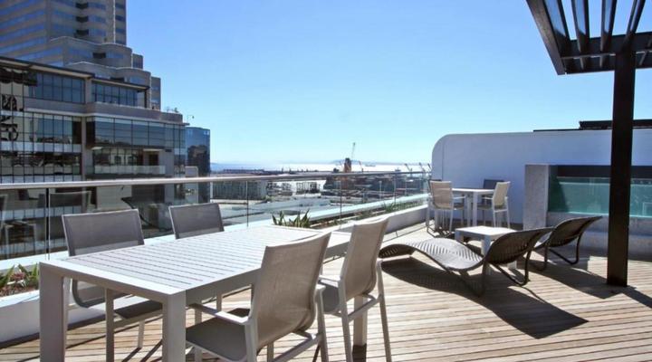 Crayfish Penthouse @ The Onyx - Cape Town