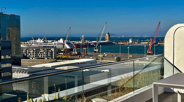 Crayfish Penthouse @ The Onyx - Cape Town