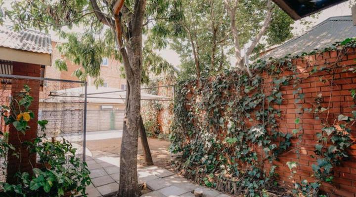 La Rona Hospitality Services