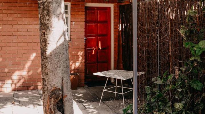 La Rona Hospitality Services