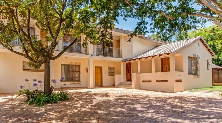 Magaliessig Guest House