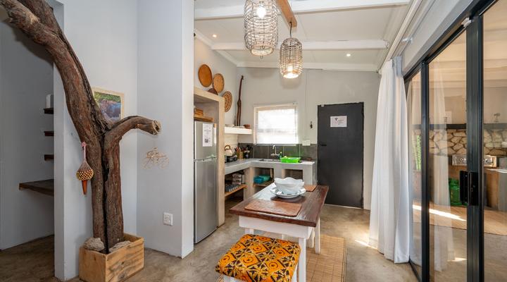 Foxy Crocodile Bush Lodge & Kruger Safaris