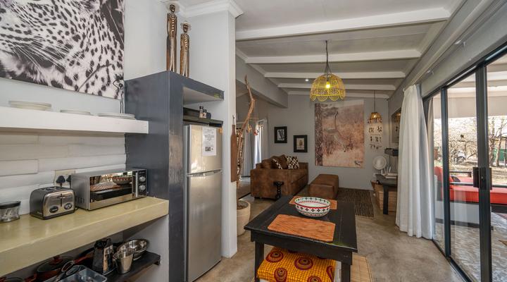 Foxy Crocodile Bush Lodge & Kruger Safaris